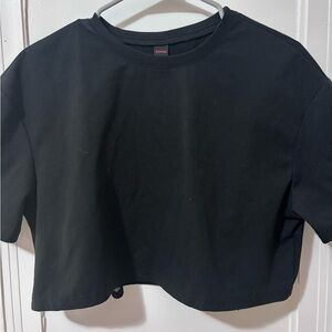 ROMWE Classic Black Tee